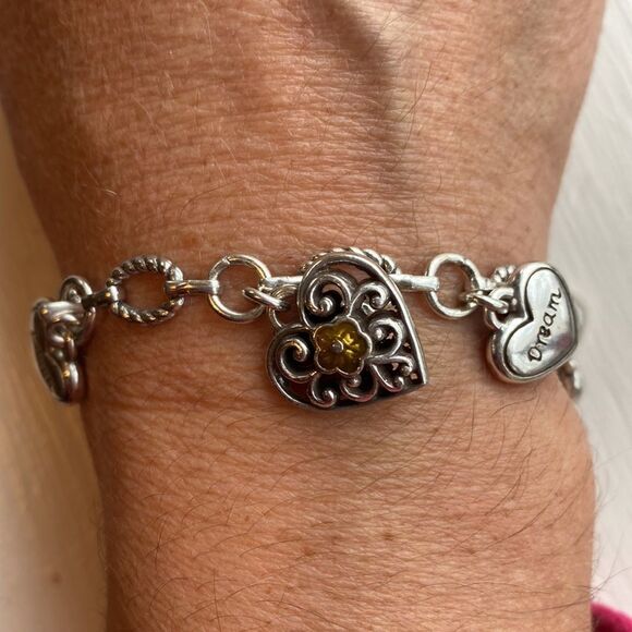 Brighton vintage retired 2005 Go Red silver and enamel‎ charm Bracelet - Picture 5 of 6